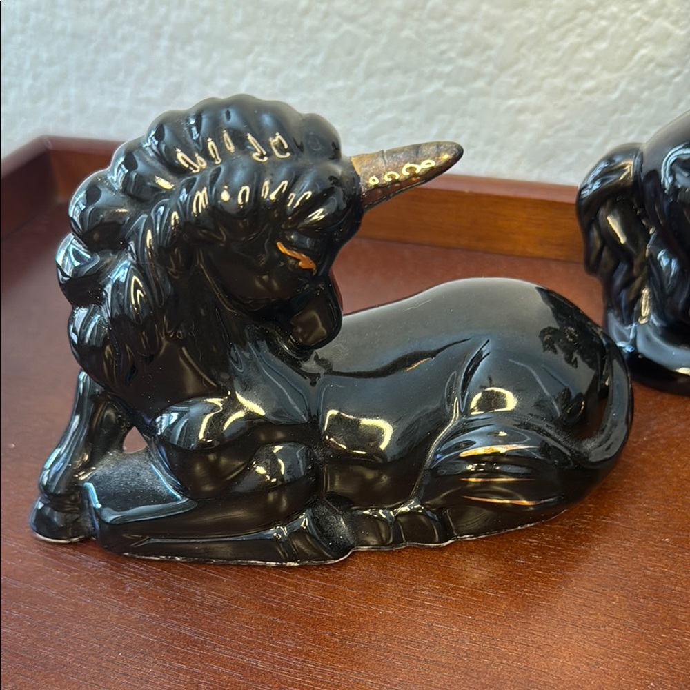 Elegant Black Unicorn Figurine Set - Picture 2 of 10